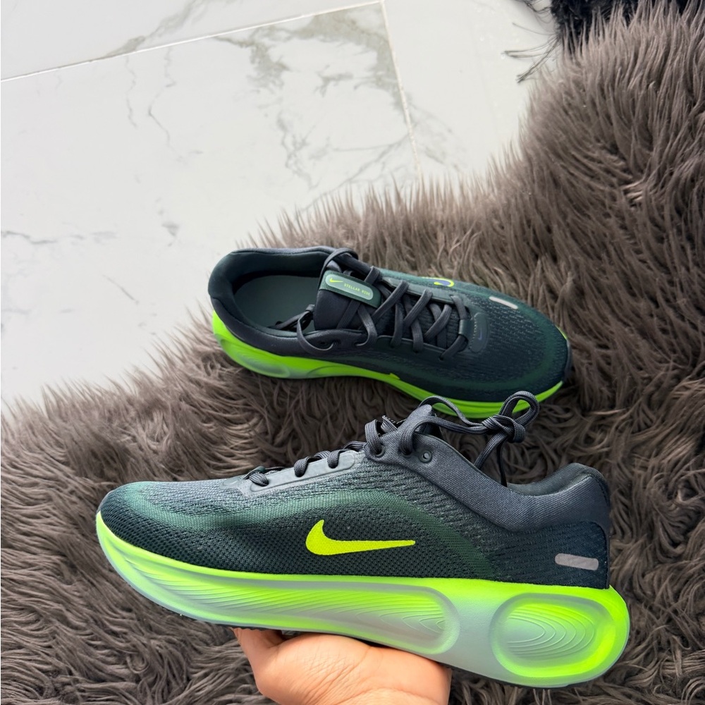 Nike Stellar Rider(gs) - Picture 6 of 10